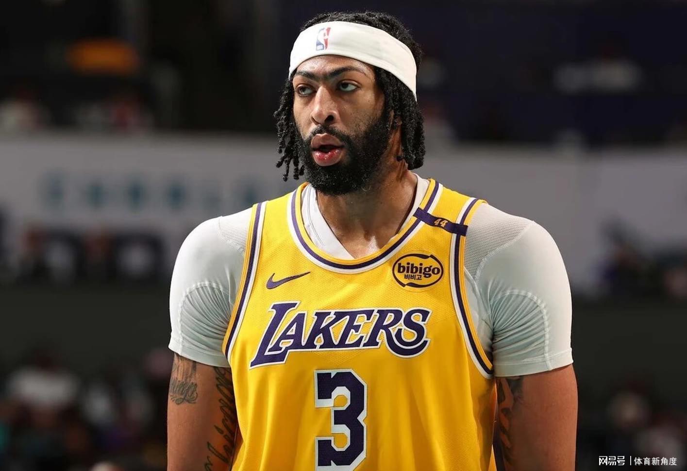 湖人重回西部第2！得亏浓眉，独行侠又行了