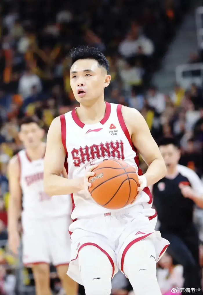 彩票合买-断崖式下滑！CBA三分王成铁匠，四年顶薪合同|山西|原帅|山西男篮|吉林男篮|四川男篮_新浪体育_新浪新闻