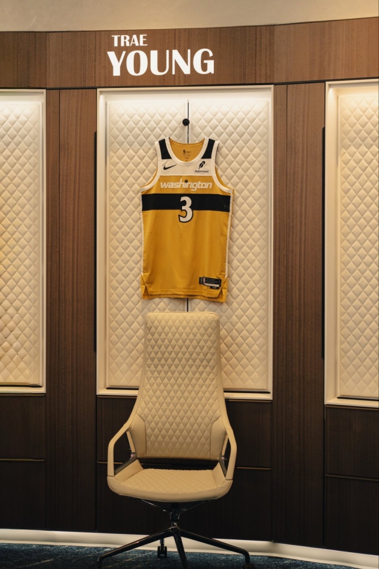 特雷·杨社媒自宣更换球衣号码！从11号换为3号！